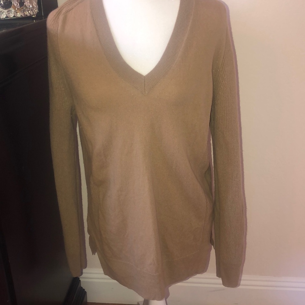 Tan v-neck cashmere sweater